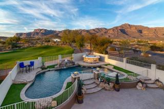 Breathtaking Family Retreat in Elite Gold Canyon! - Gold Canyon - 0