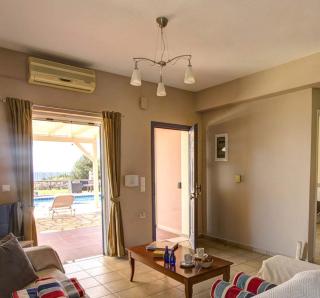 Villa LefkiSO with pool - Póros - 8