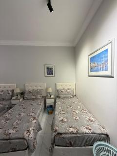 Apartment near kabba 9 min walk - - 8