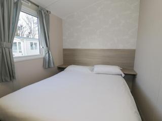 Lido Gold 120 - Prestatyn - 1