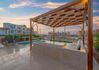 Serene 3BR Townhouse in Kamaran Gouna I Private Pool - Hurghada - 3