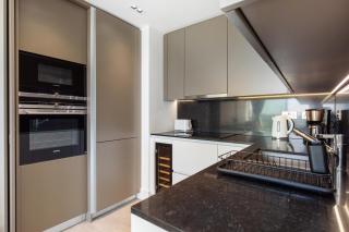 Luxury 2BR Old Street - 3