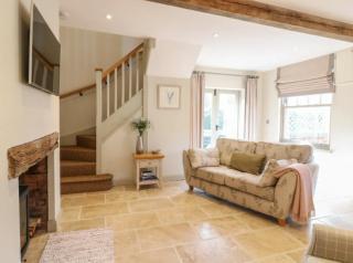 The Cottage, Orgreave Estate - Yoxall - 2