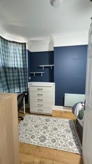 King-size 3Bed House in Leicester - 5