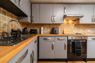 Charming 3 Bed Flat by Harbour - Folkestone - 6