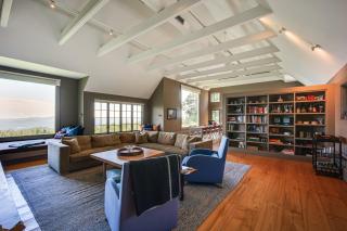 Group-Friendly Newbury Stunner Home Gym, Hot Tub! - Newbury - 9