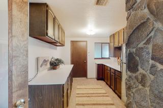 That 70's Beach House - 6