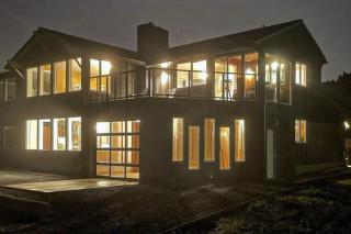 That 70's Beach House - 4