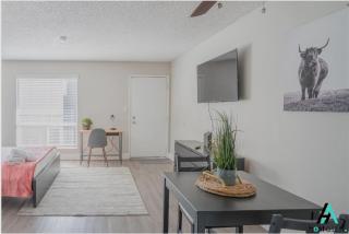 Retro Roots • 1BR w/ Style - Mesa - 7