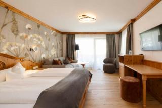 Hotel Stubaierhof - Neustift im Stubaital - 7
