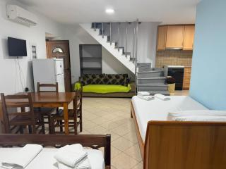 Pashaj Himare Guest House - Himarë - 9