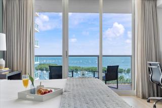 MVR - Stylish Living with Miami-s Top Views - 9