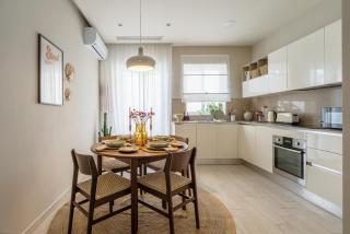 Chic and modern 2 bedroom with yard LDEM1-2 - 8