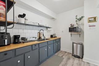 Walkable Paseo 2br Cozy & Budget Friendly #22b - 1