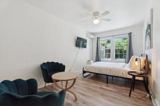 2BR Apt 3 mins Paseo Arts District - 7