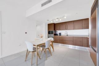 Luxury Unit W Residences Brickell - 2