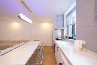 ZHome-Three floors 4 bedrooms - near Nanjing Road - Shanghai - 3