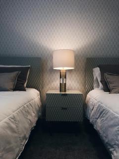 1556 PD - Poolside Bliss: Enchanted 4BR Townhome - 4