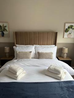 Knowes Apartment - 2
