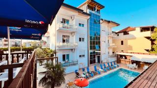 Brian Hotel - Velipojë - 0