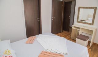 Lotos - stan 318 - Dobra Voda - 2