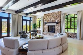 Beverly Hills Estate w Pool Views Rooftop Deck Casa Saramnaya by AvantStay - 5