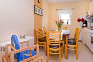 Two-Bedroom Apartment in Gross Kordshagen I - 8