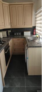 Brits-Halley Luxury Apartments - 4