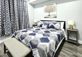 5BR Home near City Center, Live! Casino, Hot Tub with City View - 9