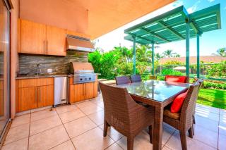 KBM Resorts Spacious 4-Bedroom Honua Kai Collection Multi Unit Listing 2 FREE CARS Ocean views HKH-11450 - Kaanapali - 1
