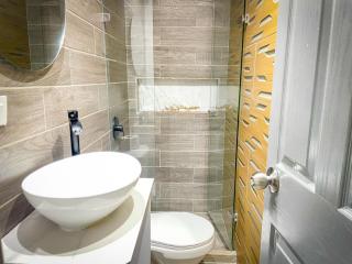 El atenea de 3 alcoba Laurles estadio la 70 - 4