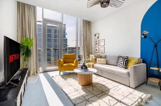 Lagoon Luxe - Stylish Stay in District One MBR DXB - 9