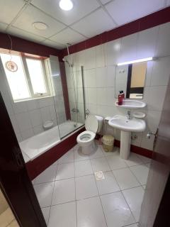 room with sea view - Ajman - 4