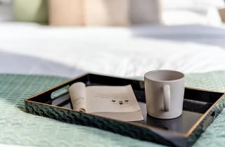 Lagoon Luxe - Stylish Stay in District One MBR DXB - 3