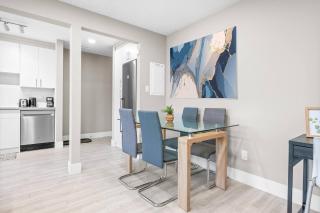Elegant Living in a 1-Bedroom Suite - Edmonton - 5