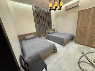 Flora - Super Deluxe Apartment Monthly & Yearly Rent at Al Aziziyah - فُلُورَا - شقة للإيجار الشهري او السنوي بحي العزيزية - Jeddah - 3