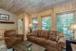 Family Friendly Fun at Oregon Loop Getaway Sleeps 9 Hot Tub Bikes Pet-Friendly - Sunriver - 0