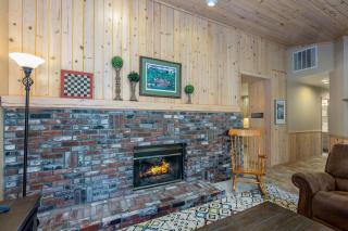 Family Friendly Fun at Oregon Loop Getaway Sleeps 9 Hot Tub Bikes Pet-Friendly - Sunriver - 7