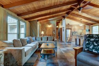Sunriver Escape Sleeps 8 Pet Friendly SHARC Hot Tub - Bend - 9