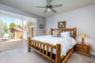 Painted Peaks Getaway Pet Friendly Resort Amenities - Redmond - 2