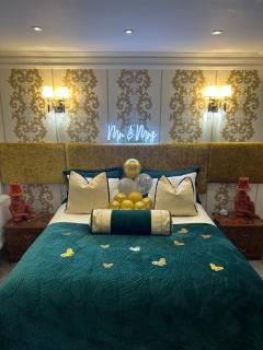 Deluxe Studios with Spa included - Portsmouth - 6