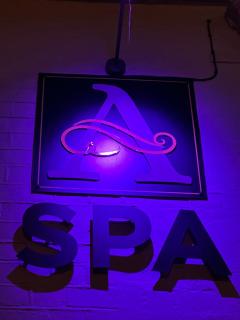 Deluxe Studios with Spa included - Portsmouth - 7
