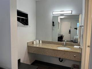 Motel 6-Elkton, MD - Elkton - 2