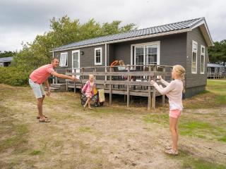 Chalet in Texel with Private Sauna - 8