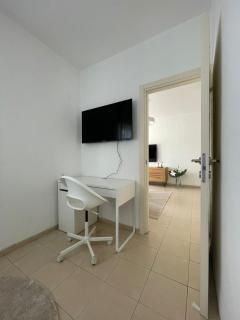 HARDUF3 - Stylish 3BD - Sea View - Private Parking - 6