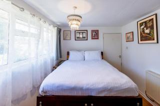 Rural Retreat Near Glastonbury 2 Bed Getaway - 4