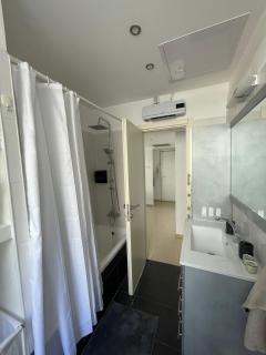 HARDUF3 - Stylish 3BD - Sea View - Private Parking - 3