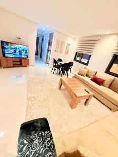 Luxueux Appartement G24 & BURJ Malak - 1