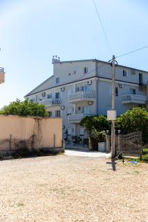 Vila Luxembourg - 7