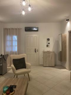 Deppy's House - Naousa - 7